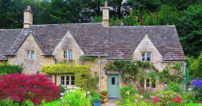 The english property process by George Berry of Durrants Estate Agents